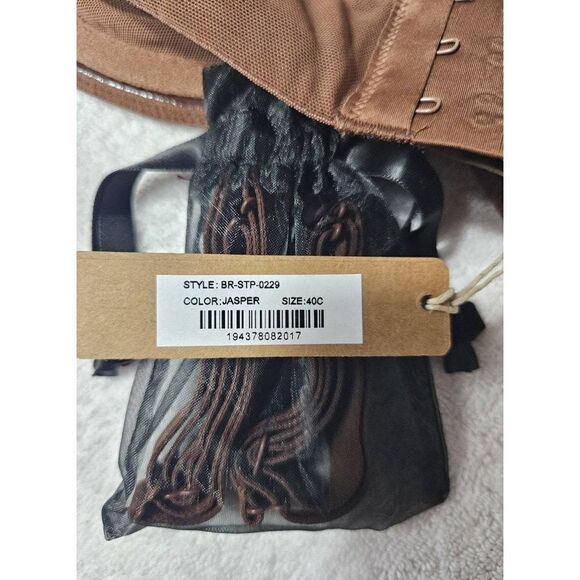 Skims underwire convertible bra Nwt - Picture 8 of 9